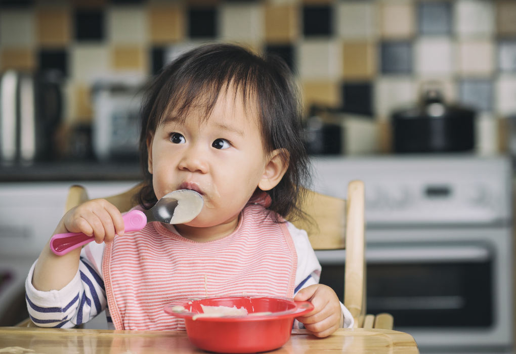 https://isthisnormal.littlespoon.com/wp-content/uploads/2021/05/A-Guide-To-Baby-Food-Stages-and-Beyond-Featured-Image-1.png